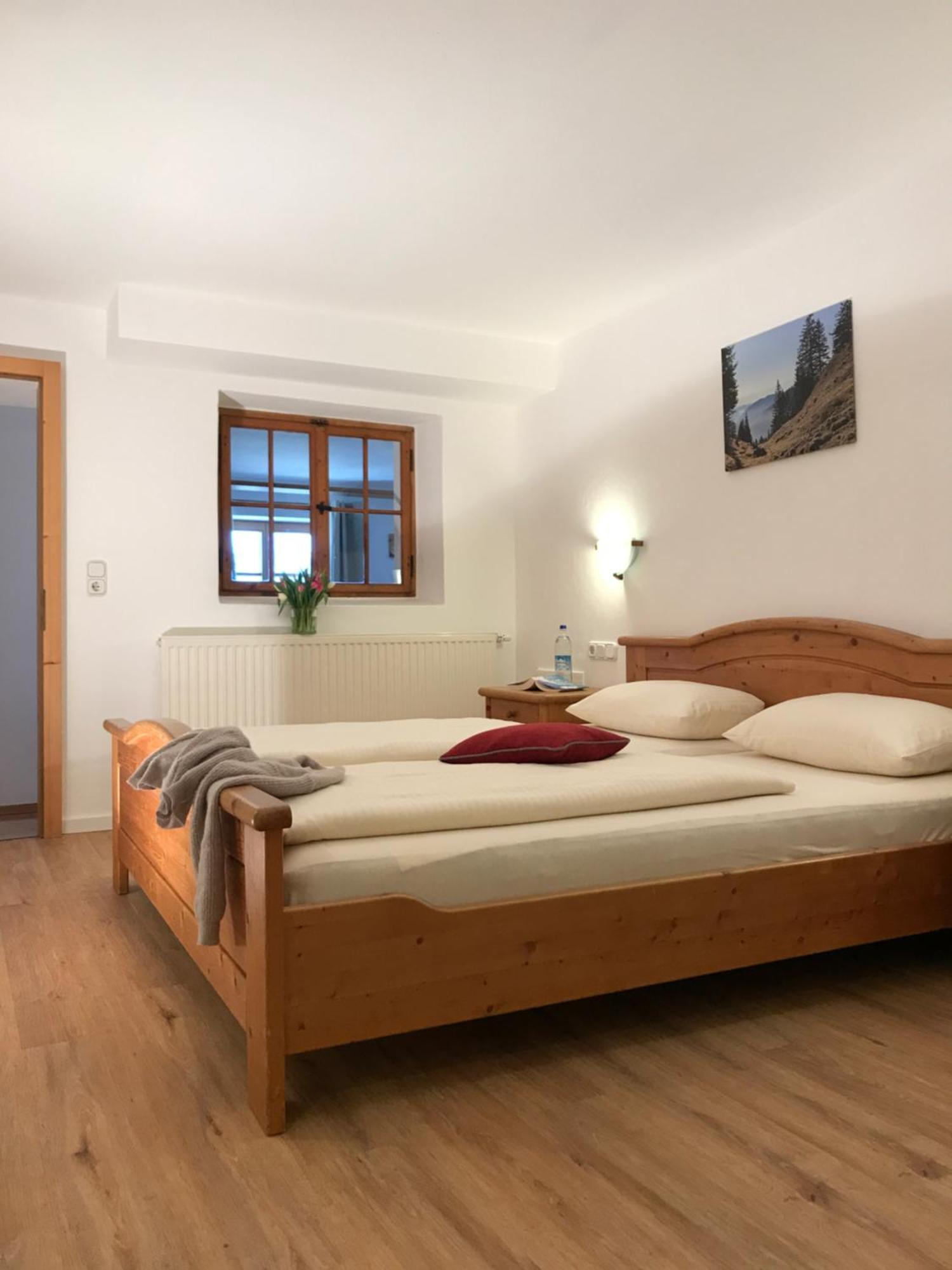 Gaestehaus Hotel Maria Theresia Schliersee Bagian luar foto